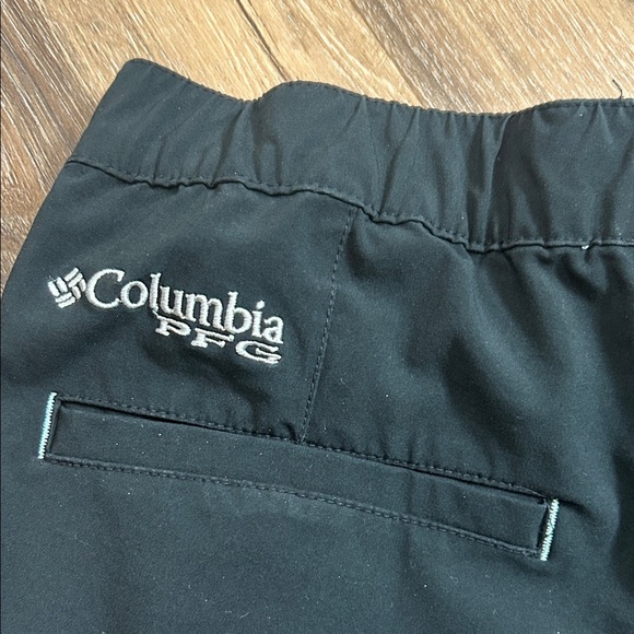 Columbia boys small PFG Omni shade black pull on shorts size Small (8) - Picture 7 of 9